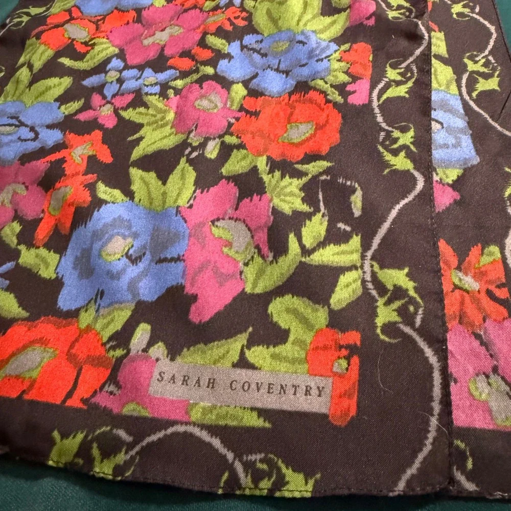 Vintage Scarf Bundle 3pc Floral & Solid Oblong Scarves Mixed‎ Brands